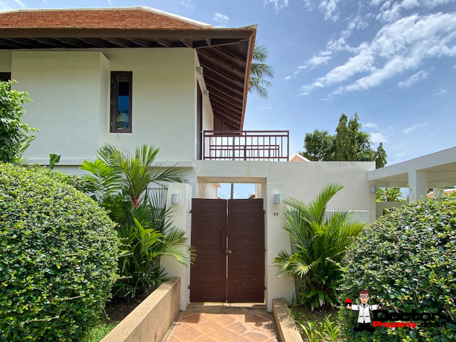 Asian Style 2 Bedroom Villa, near Bangrak Beach, Koh Samui – For Sale